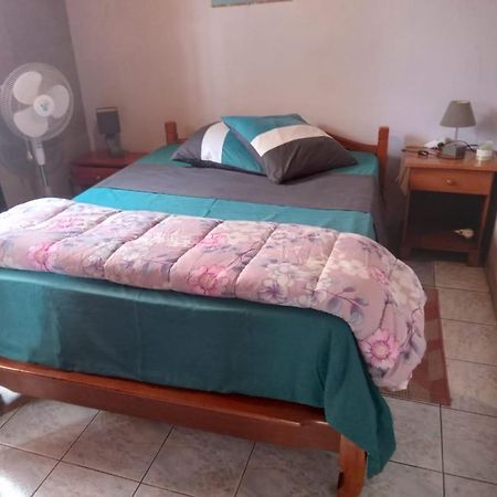 Le Calme Appartement Saint-Joseph Buitenkant foto